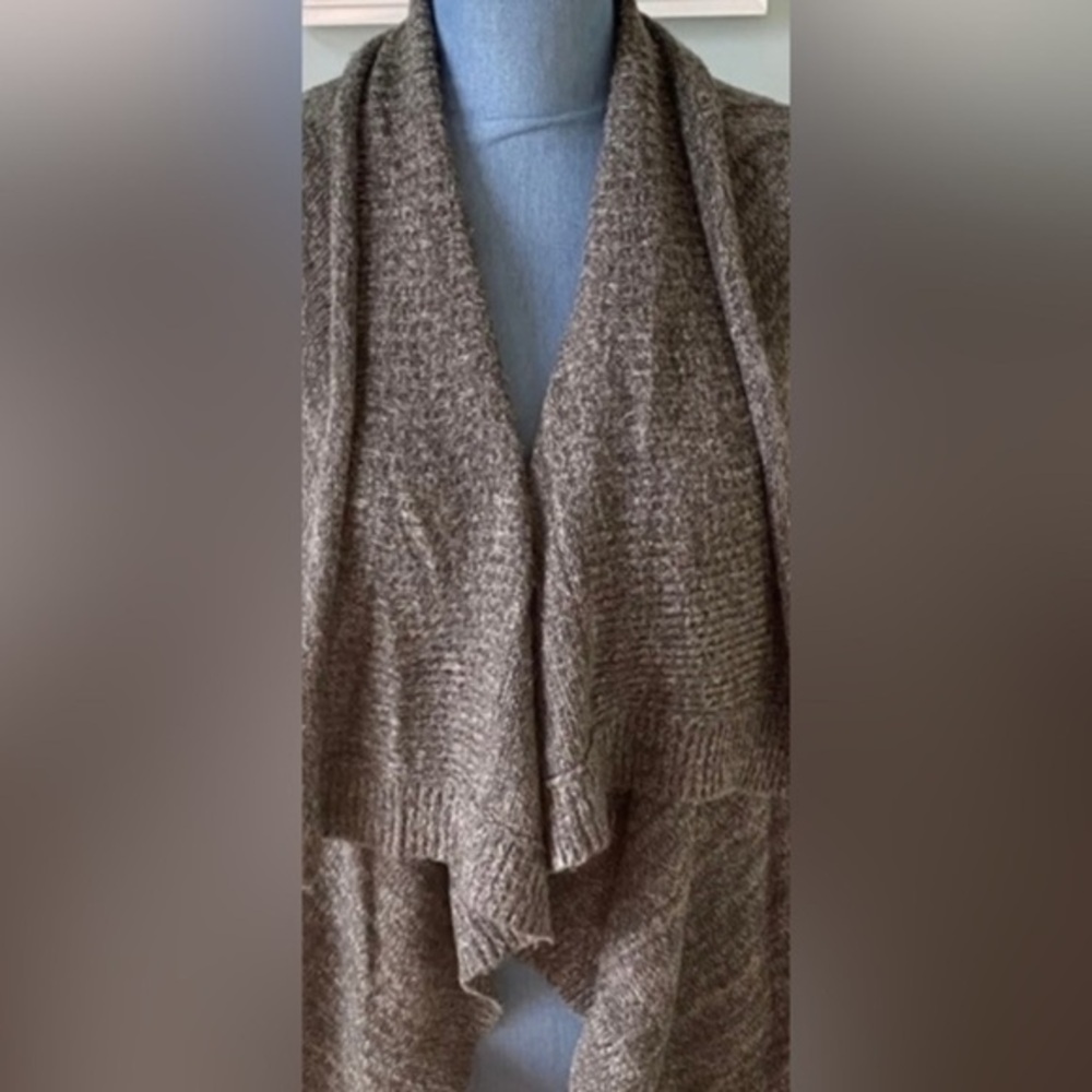 Abercrombie and Fitch Cardigan   Size XS/S Gray Soft Comfy Dress it Up or Down